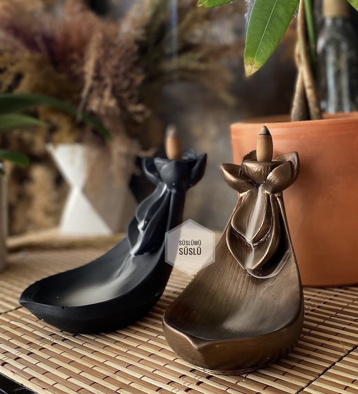 Lotus tütsülük kalıbı