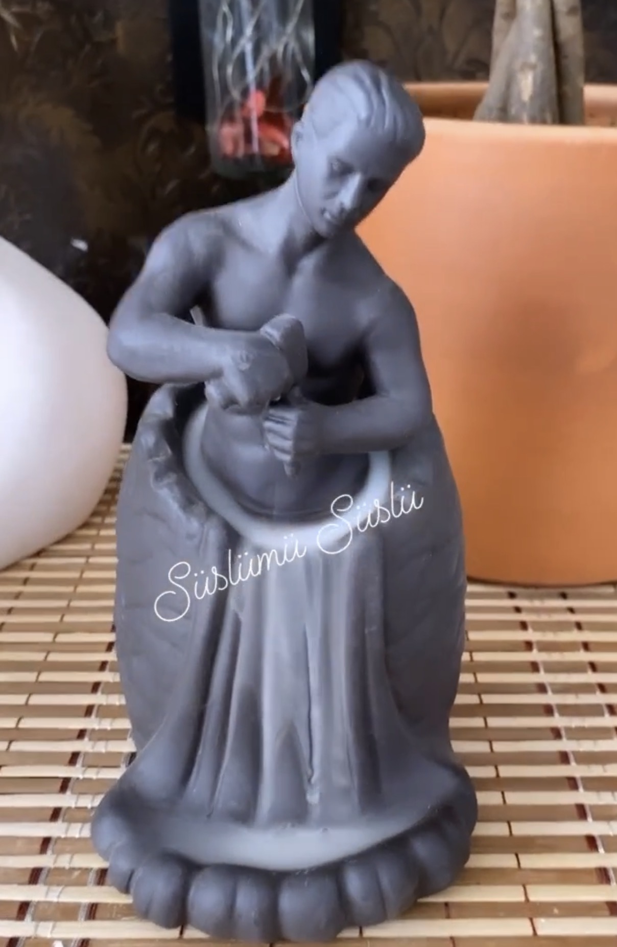 Taş kıran adam Tütsülük kalıbı